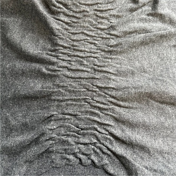 Cable‎ & Gauge Women’s Large Gray Top Pullover Ruched Dolman Sleeve Cropped - Picture 2 of 10